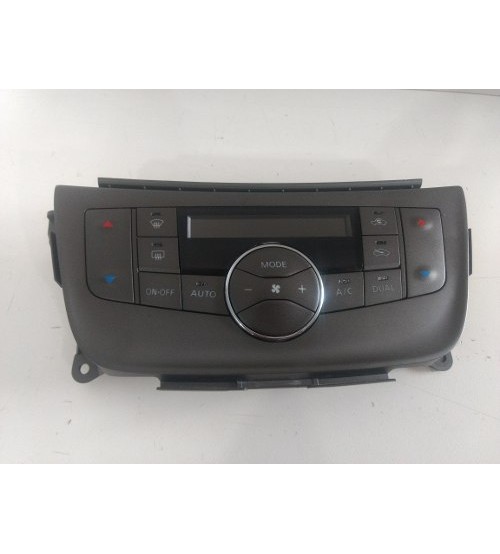 Comando Ar Cond. Digital Nissan Sentra Sl 2016