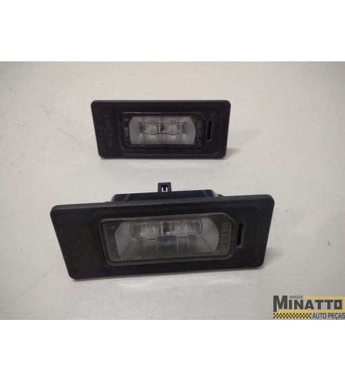 Luzes De Placa Audi Q3 2013