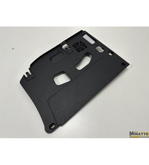 Acabamento Inferior Direito Painel Bmw X1 Sdrive 2020